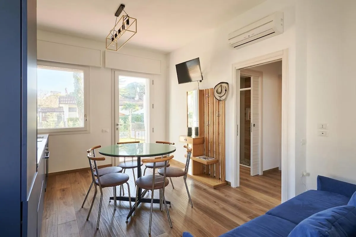 Контакты Villa Lucia